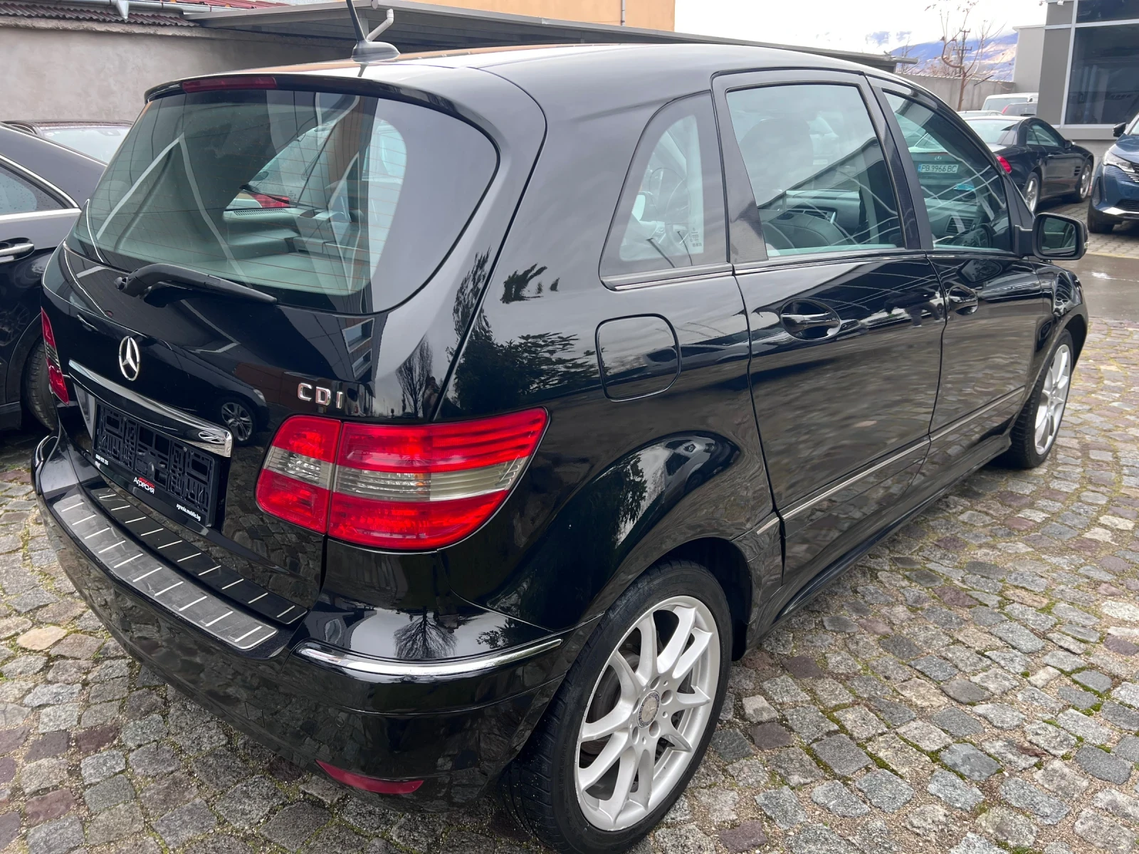 Mercedes-Benz B 200  cdi Premium Facelift - изображение 5