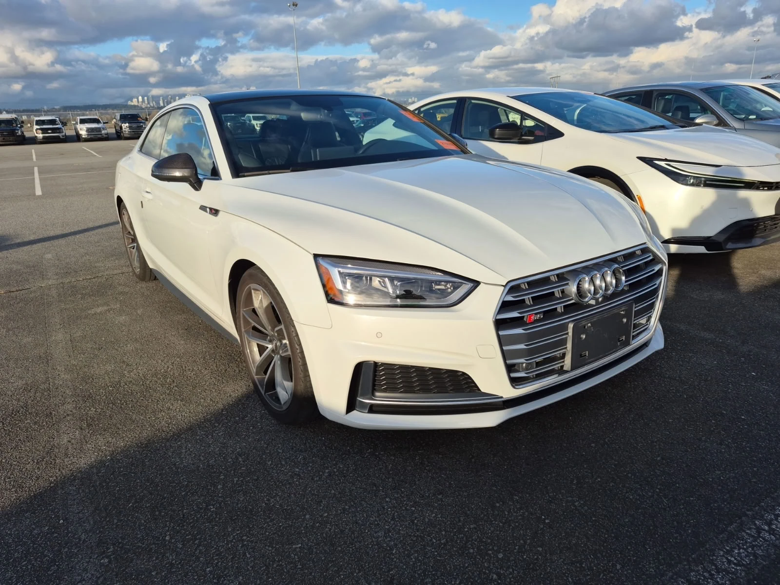 Audi S5 Coupe* НИСКИ КИЛОМЕТРИ* АвтоКреди* (ЦЕНА ДО БГ), снимка 2 - Автомобили и джипове - 53750671