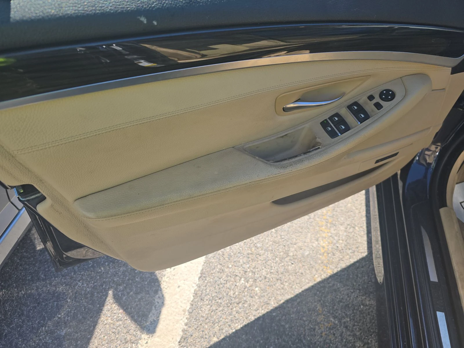 BMW 528 i xDrive, снимка 10 - Автомобили и джипове - 54019302