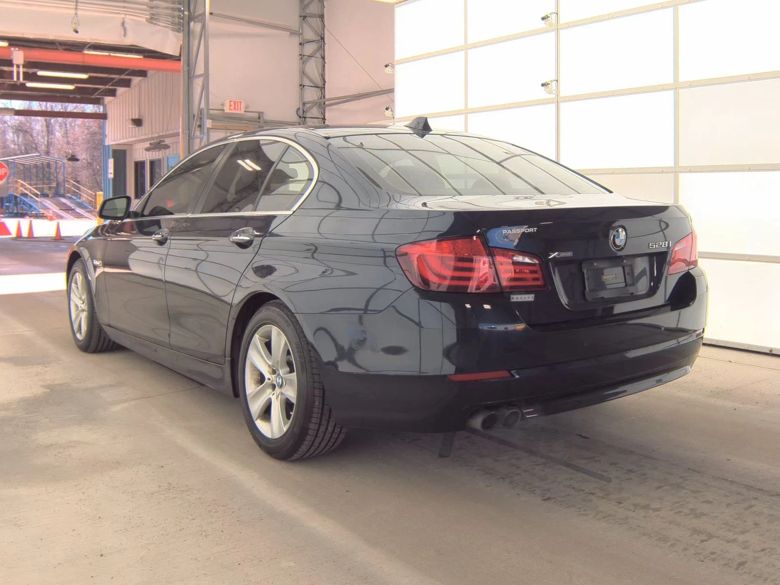 BMW 528 i xDrive, снимка 6 - Автомобили и джипове - 54019302