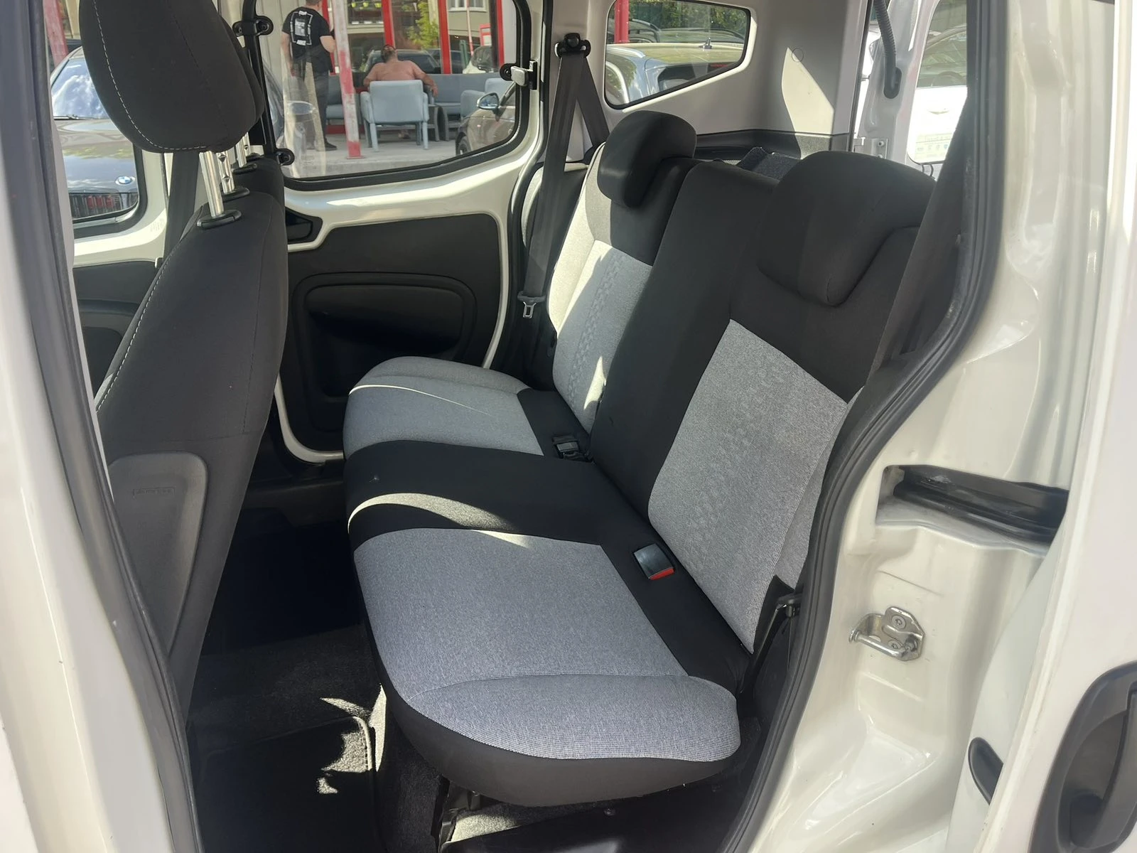 Fiat Qubo 1.3 DISEL/EURO 6 | Mobile.bg � ����������� 12