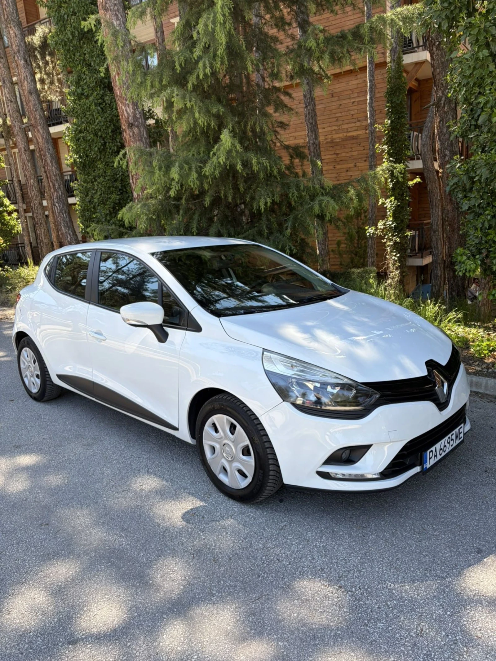 Renault Clio TCE 0.900 ГАЗ EURO 6B, снимка 2 - Автомобили и джипове - 54557034