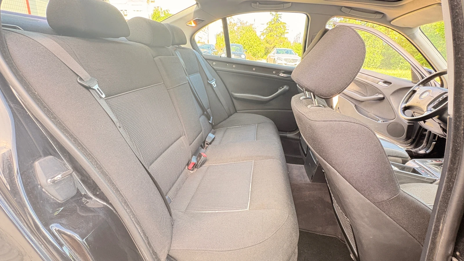 BMW 318, снимка 8 - Автомобили и джипове - 54679287