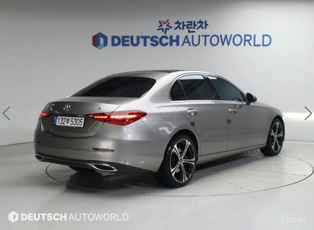 Mercedes-Benz C 300 4MATIC* ПОДГРЕВ* 360КАМЕРА* LANE, снимка 2 - Автомобили и джипове - 54683338