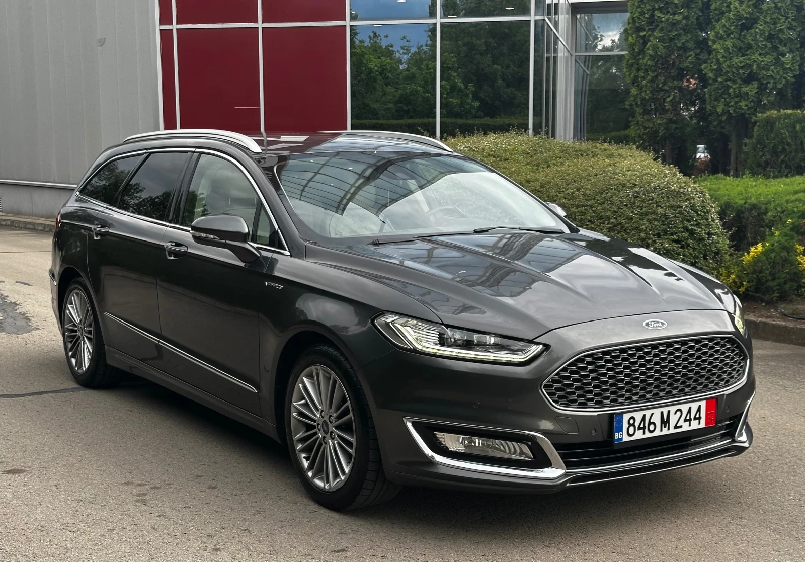 Ford Mondeo 2.0TDCI /VIGNALE/KEYLESS/ОБДУХВАНЕ/МАСАЖ/LED, снимка 2 - Автомобили и джипове - 54693624