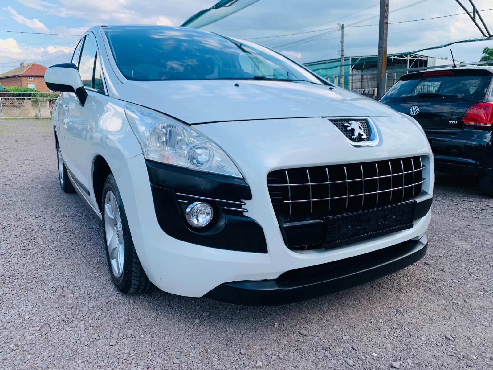 Peugeot 3008 1.6e-hdi Avtomat Navi, снимка 3 - Автомобили и джипове - 54961934