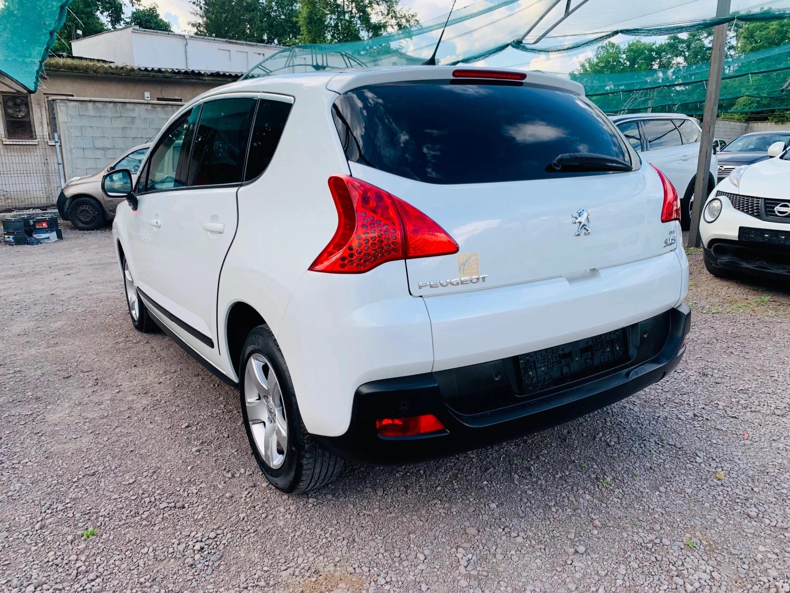 Peugeot 3008 1.6e-hdi Avtomat Navi, снимка 5 - Автомобили и джипове - 54961934