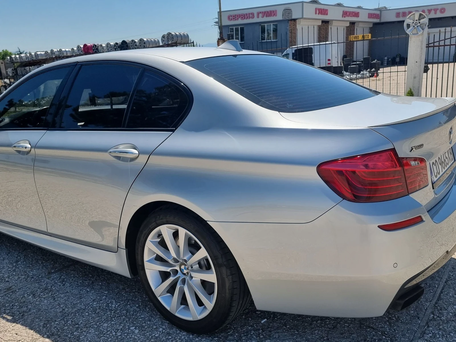 BMW 550 М 550 PERFORMANCE, снимка 5 - Автомобили и джипове - 55078904