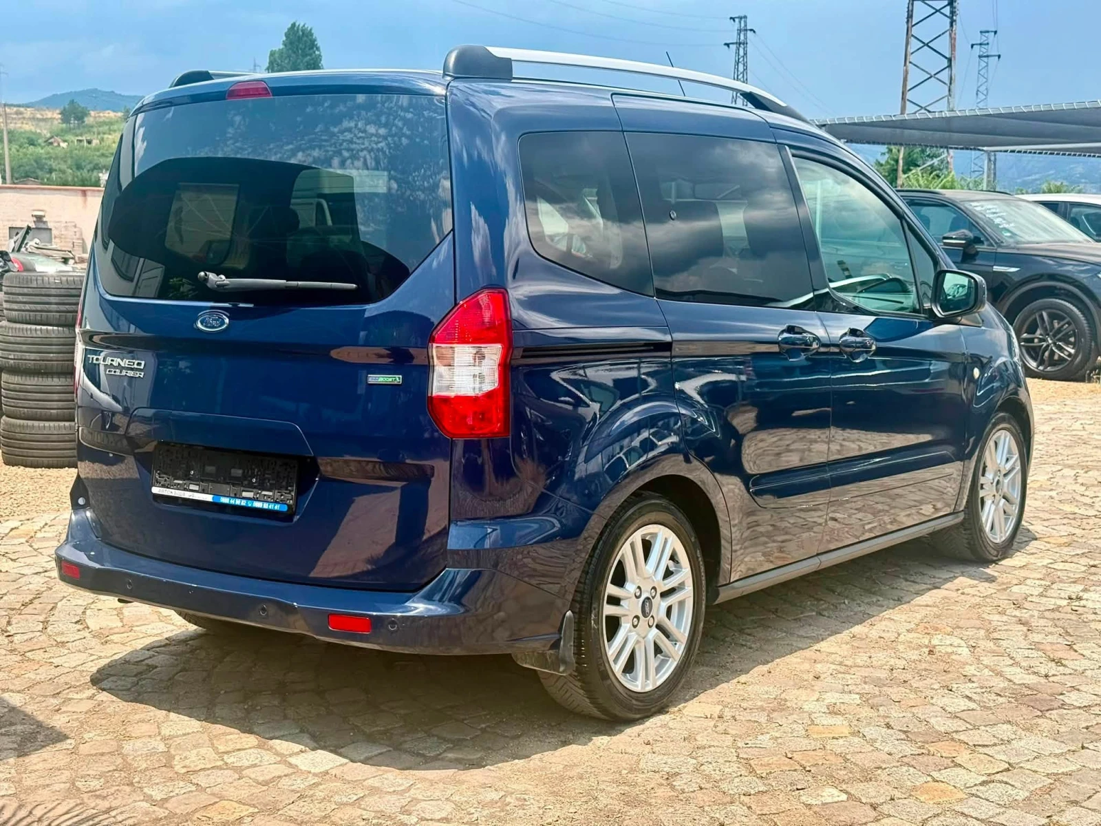 Ford Tourneo Connect 1.0 76хил.км, снимка 5 - Автомобили и джипове - 55151485