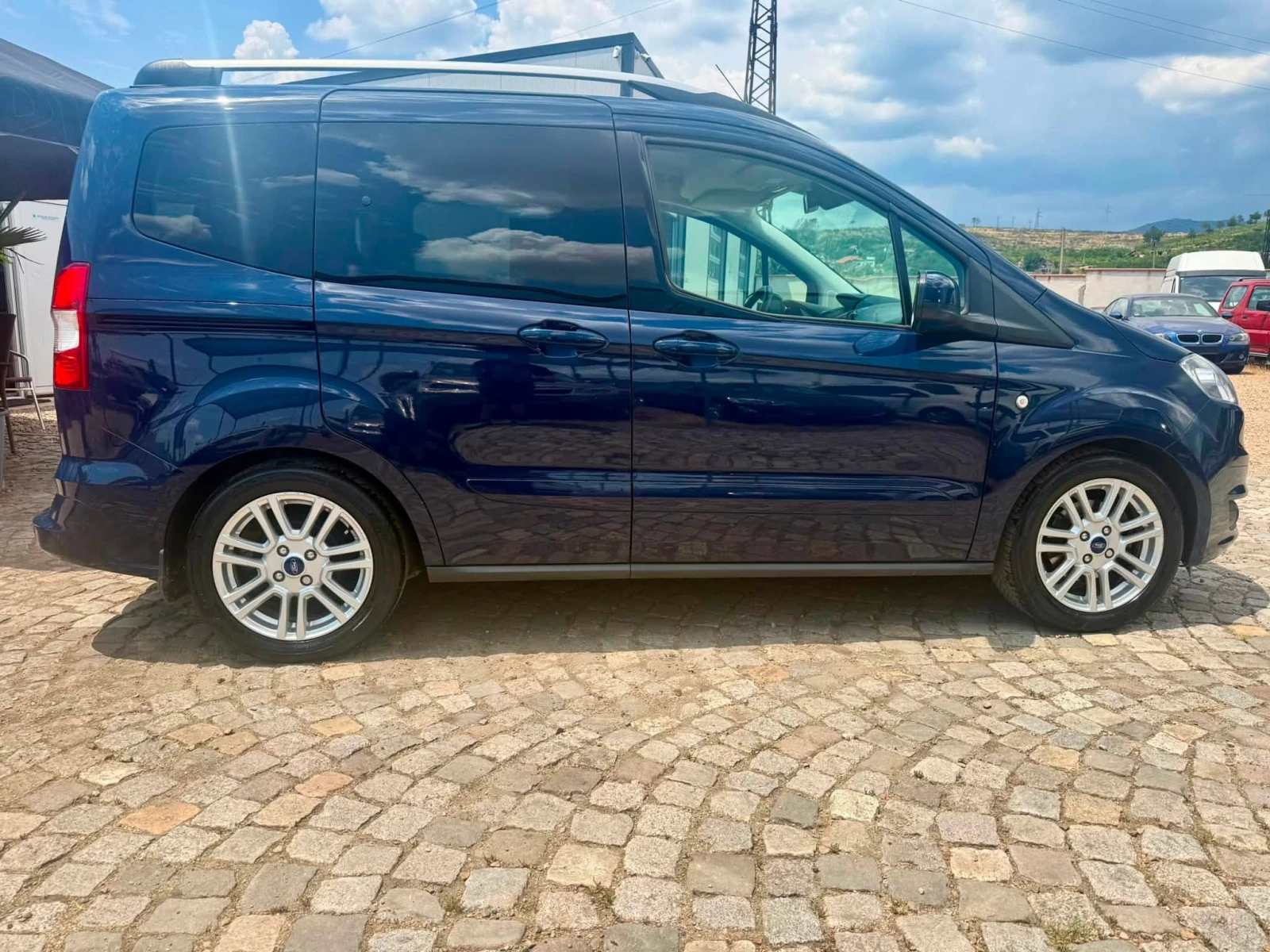 Ford Tourneo Connect 1.0 76хил.км, снимка 6 - Автомобили и джипове - 55151485