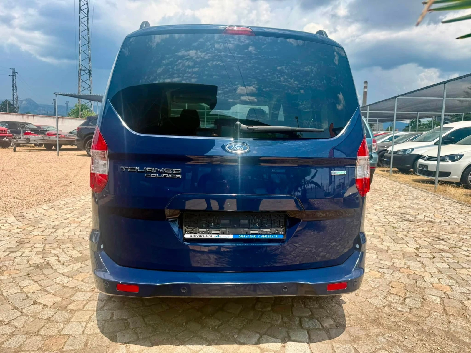 Ford Tourneo Connect 1.0 76хил.км, снимка 4 - Автомобили и джипове - 55151485