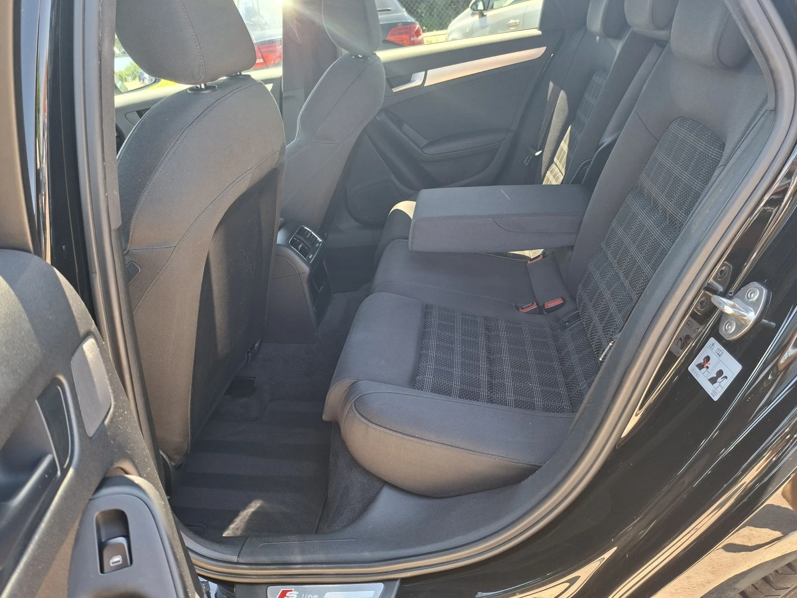 Audi A4 2.0TDi 170��. S-line | Mobile.bg � ����������� 12