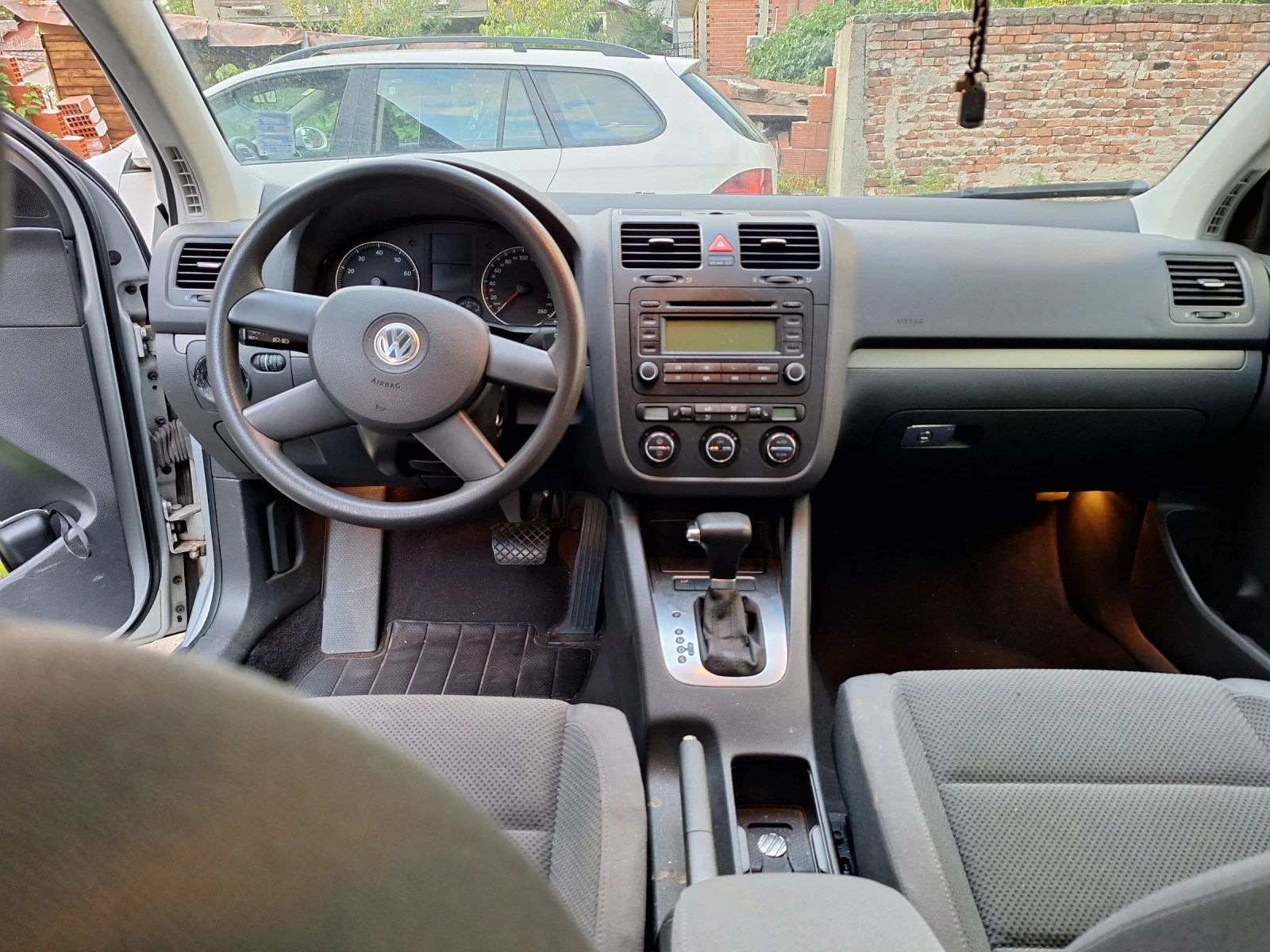 VW Golf 5, снимка 7 - Автомобили и джипове - 55397482