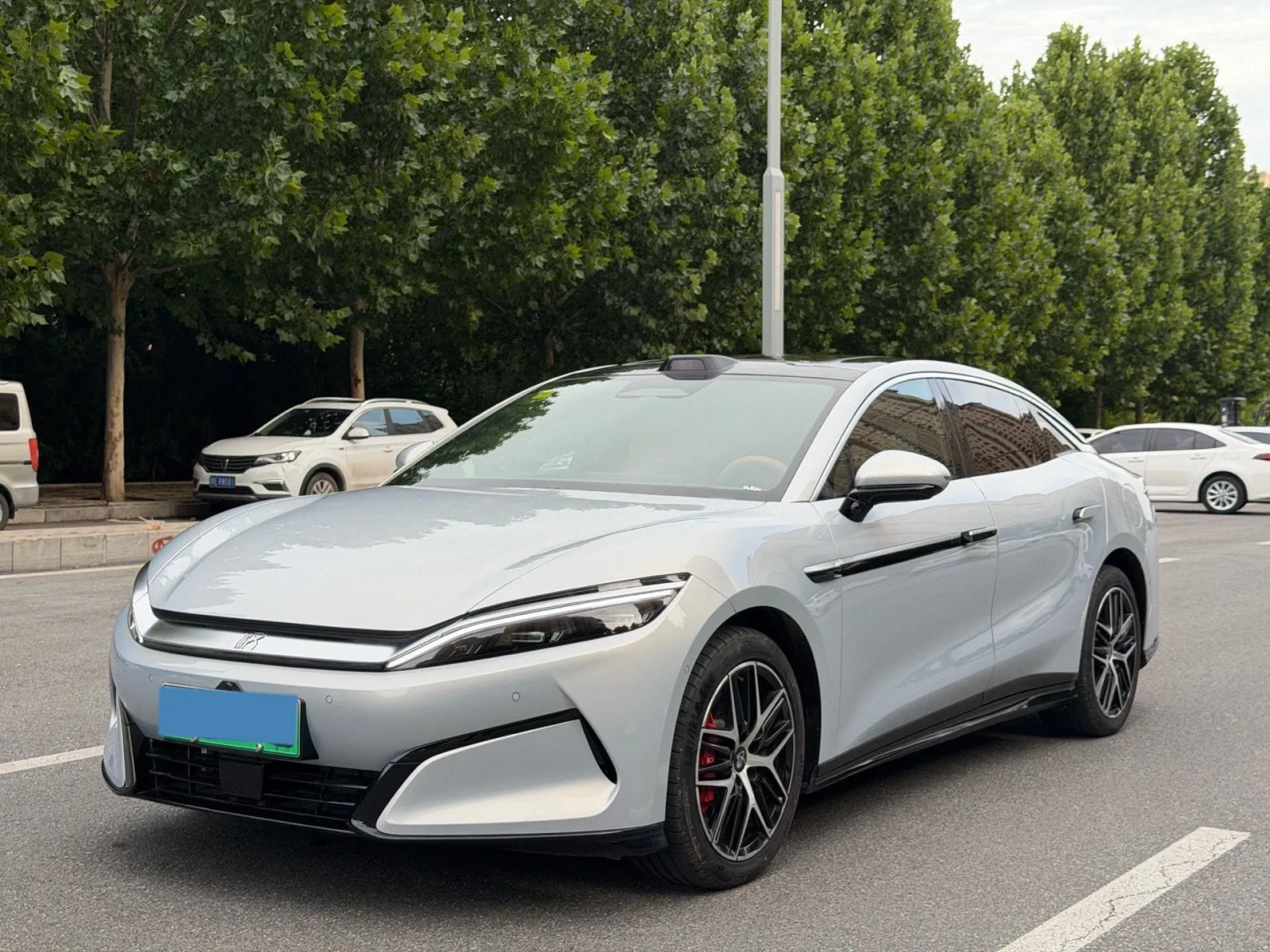 BYD HAN HanL AWD 83.2kWh LiDAR Flagship Edition
