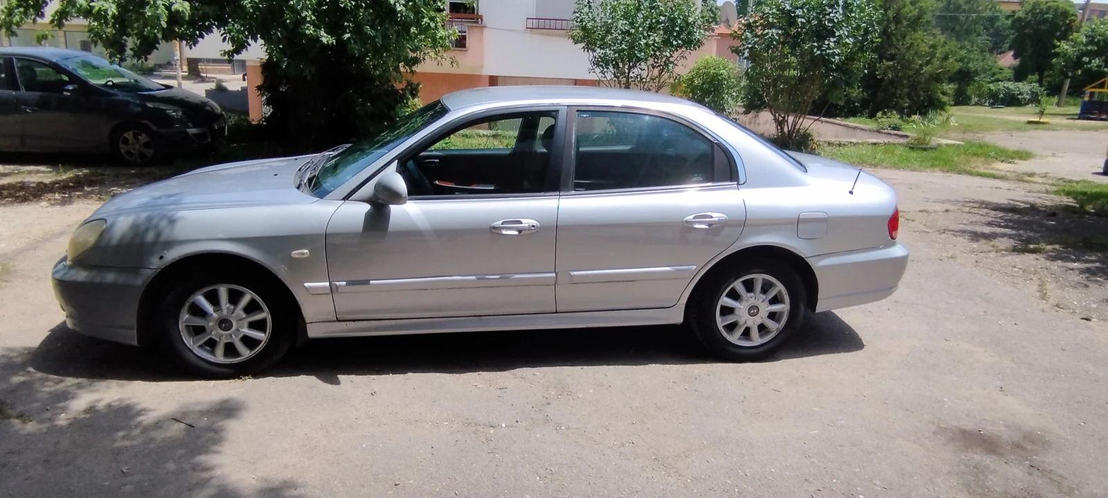 Hyundai Sonata IV, снимка 4 - Автомобили и джипове - 56041780