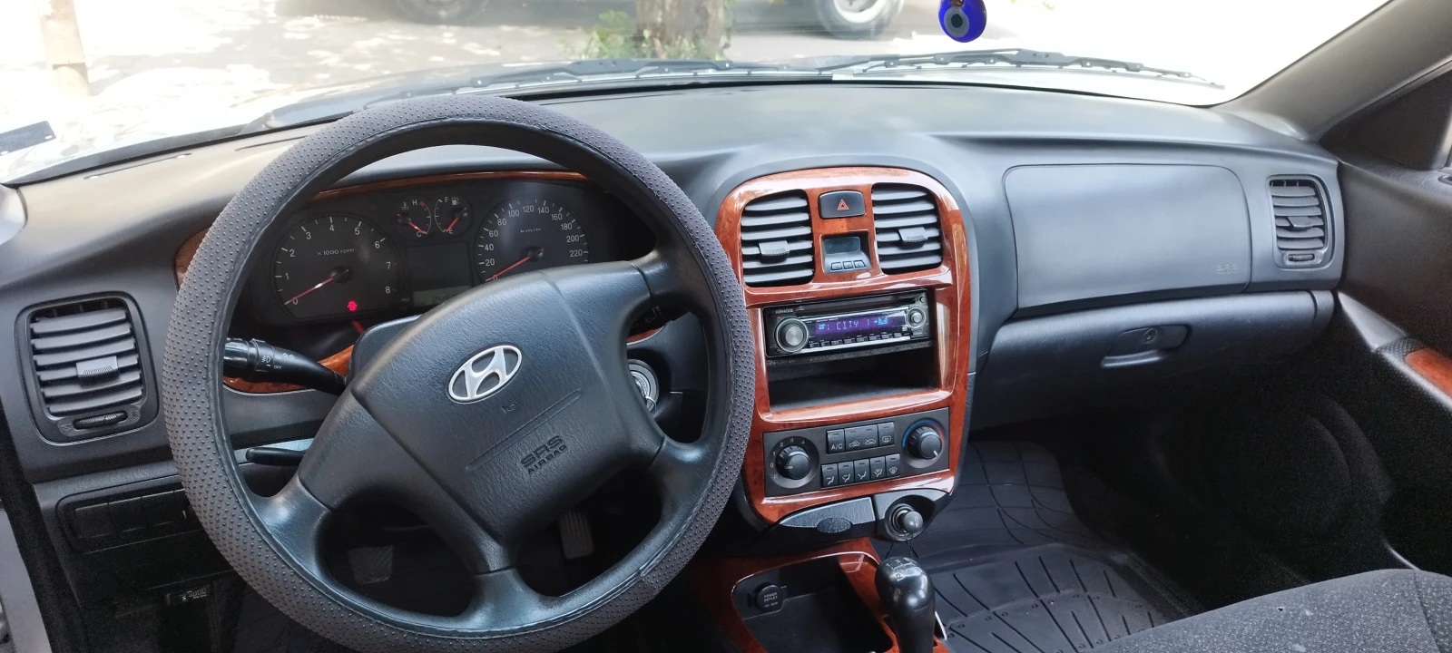 Hyundai Sonata IV, снимка 10 - Автомобили и джипове - 56041780