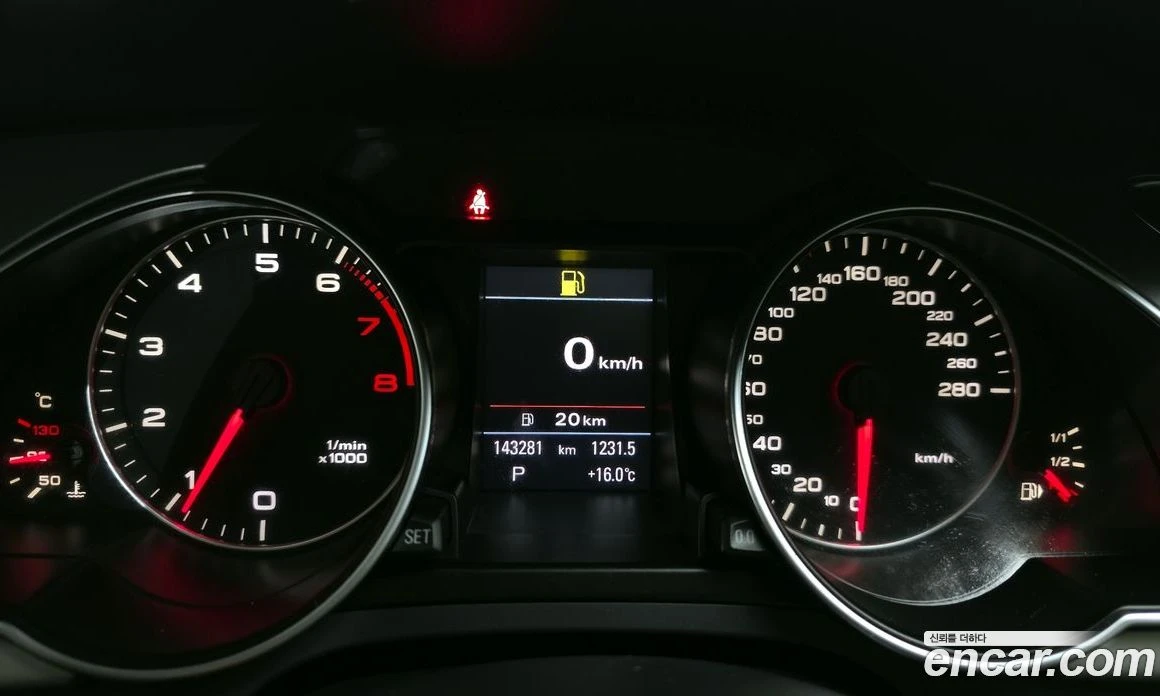 Audi A5 2.0 TFSI Quattro 8T3, снимка 8 - Автомобили и джипове - 56122189