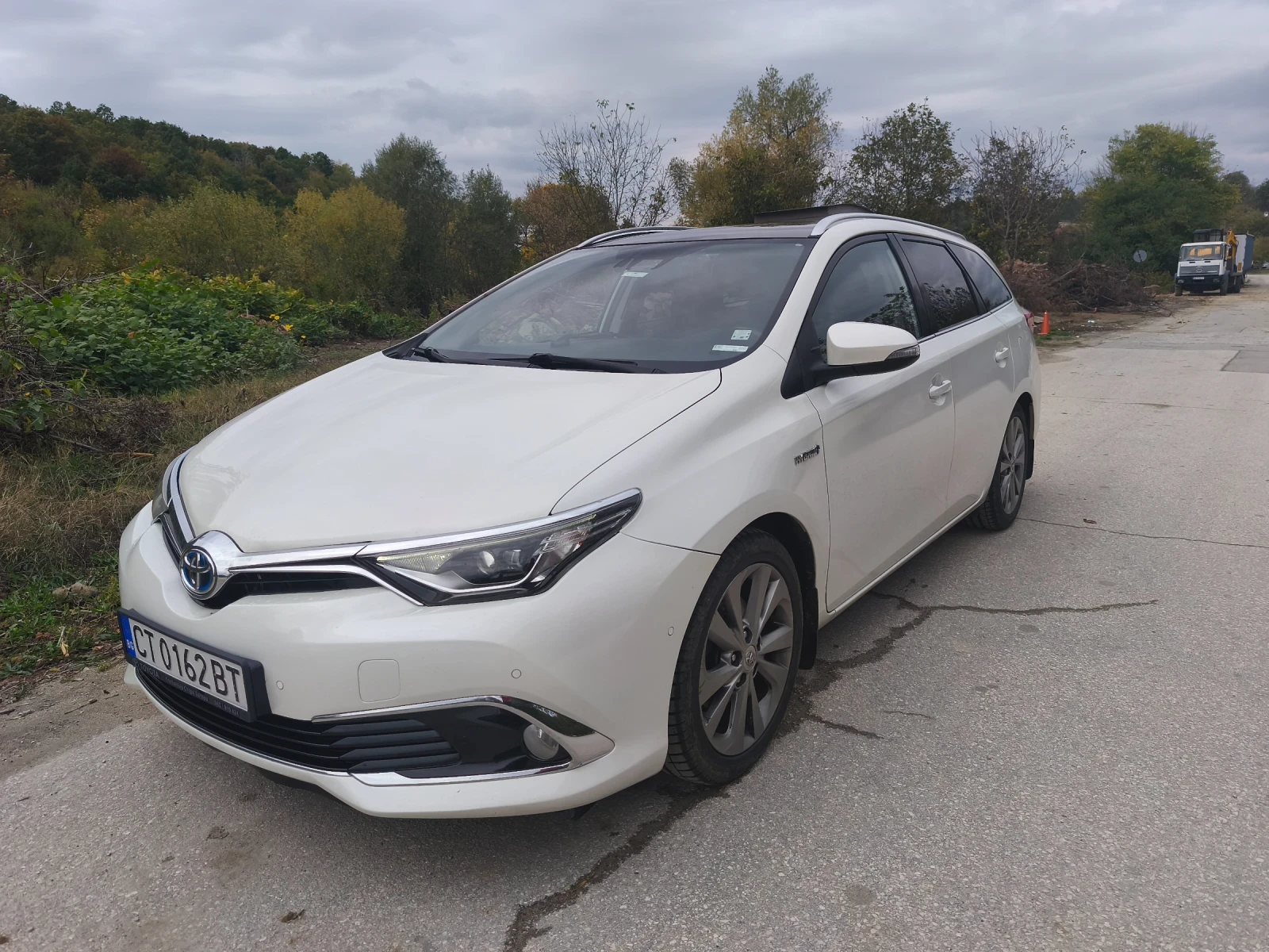 Toyota Auris 1.8 Hybrid 
