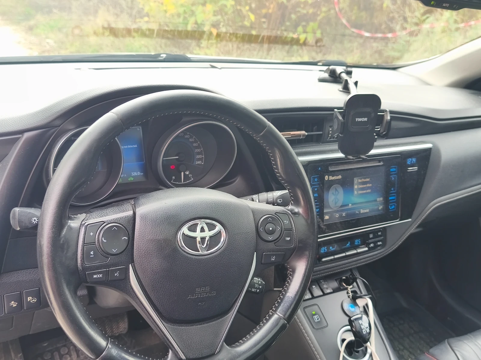 Toyota Auris 1.8 Hybrid  | Mobile.bg � ����������� 10