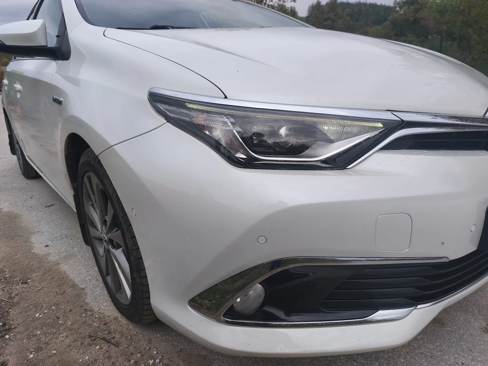 Toyota Auris 1.8 Hybrid  | Mobile.bg � ����������� 5