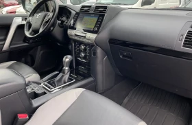 Toyota Land cruiser 150/2.8/Auto/Luxury/В гаранция  - 99500 лв. / 50873.54 € - 12532177 14