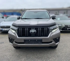 Toyota Land cruiser 150/2.8/Auto/Luxury/В гаранция  - 99500 лв. / 50873.54 € - 12532177 2
