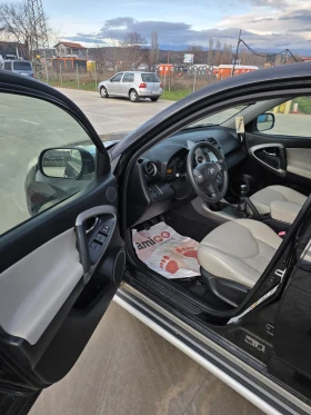 Toyota Rav4 D-4D - 5500 € / 10757.07 лв. - 15855817 9