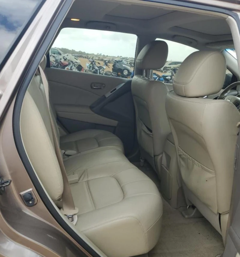 Nissan Murano S , снимка 11 - Автомобили и джипове - 48693499