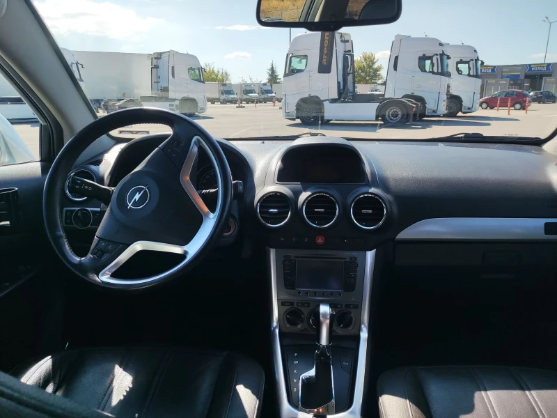 Opel Antara, снимка 13 - Автомобили и джипове - 52812075