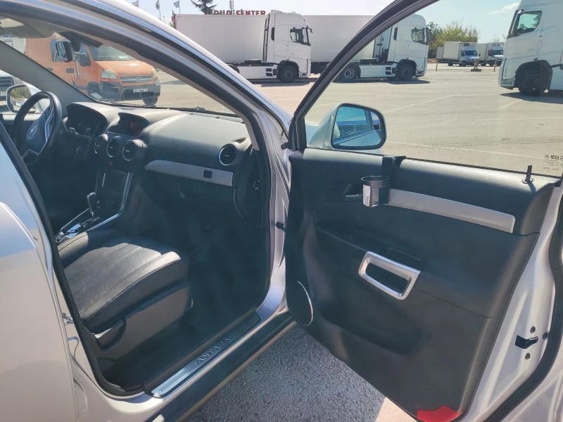 Opel Antara, снимка 11 - Автомобили и джипове - 52812075