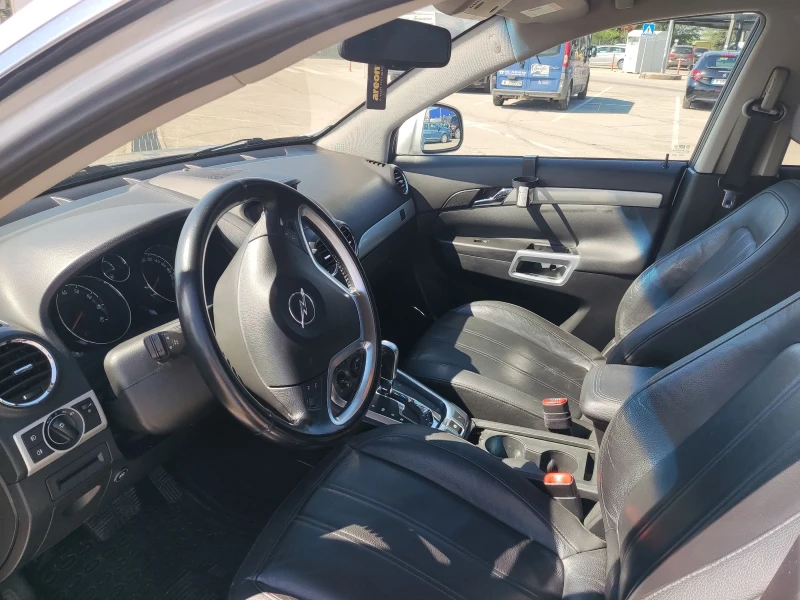 Opel Antara, снимка 5 - Автомобили и джипове - 52812075