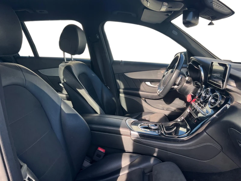 Mercedes-Benz GLC 220 d 4MATIC, снимка 11 - Автомобили и джипове - 52822032