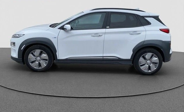 Hyundai Kona EV 64Kw/h , снимка 4 - Автомобили и джипове - 45525456