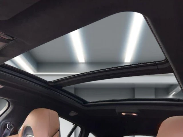 BMW X6 M COMPETITION* SHADOW* CARBON* ПАНО* B&W* ГАРАНЦИЯ, снимка 9 - Автомобили и джипове - 53010824