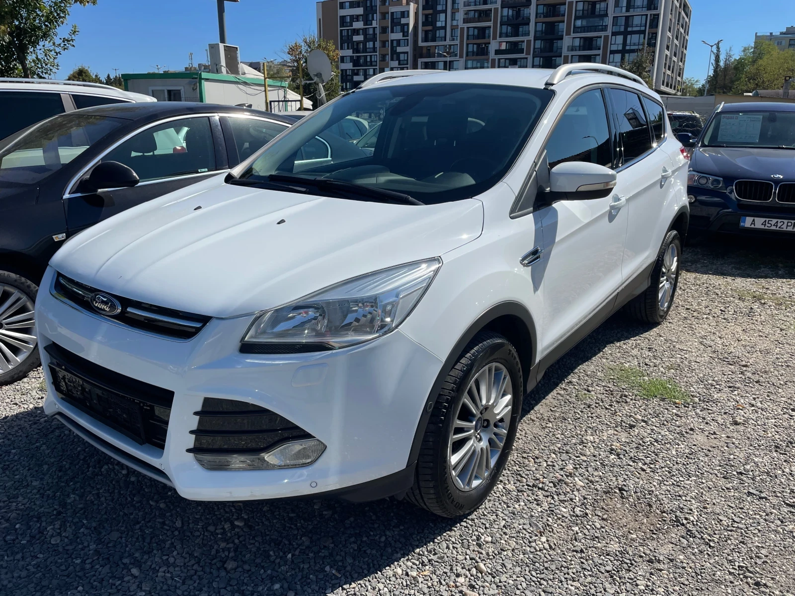 Ford Kuga 1.6i 4x4 CH AUTOMAT - [1] 