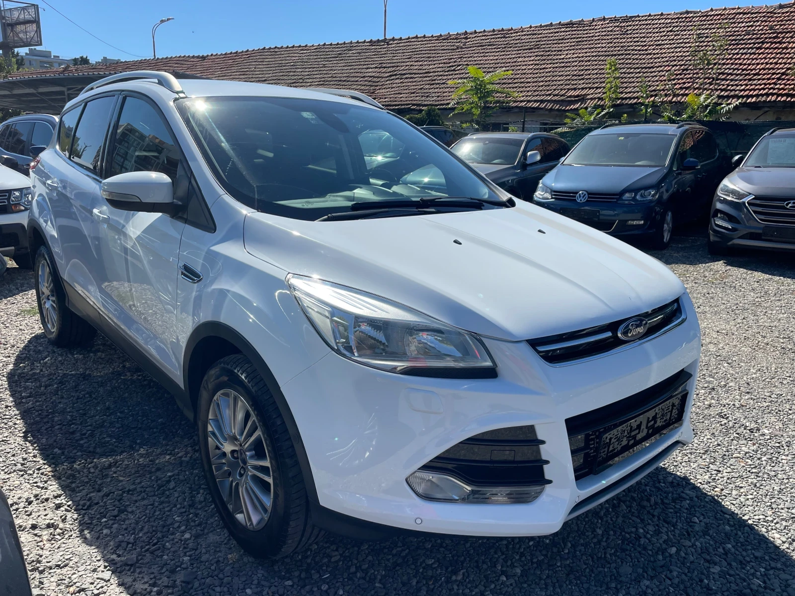 Ford Kuga 1.6i 4x4 CH AUTOMAT - изображение 4