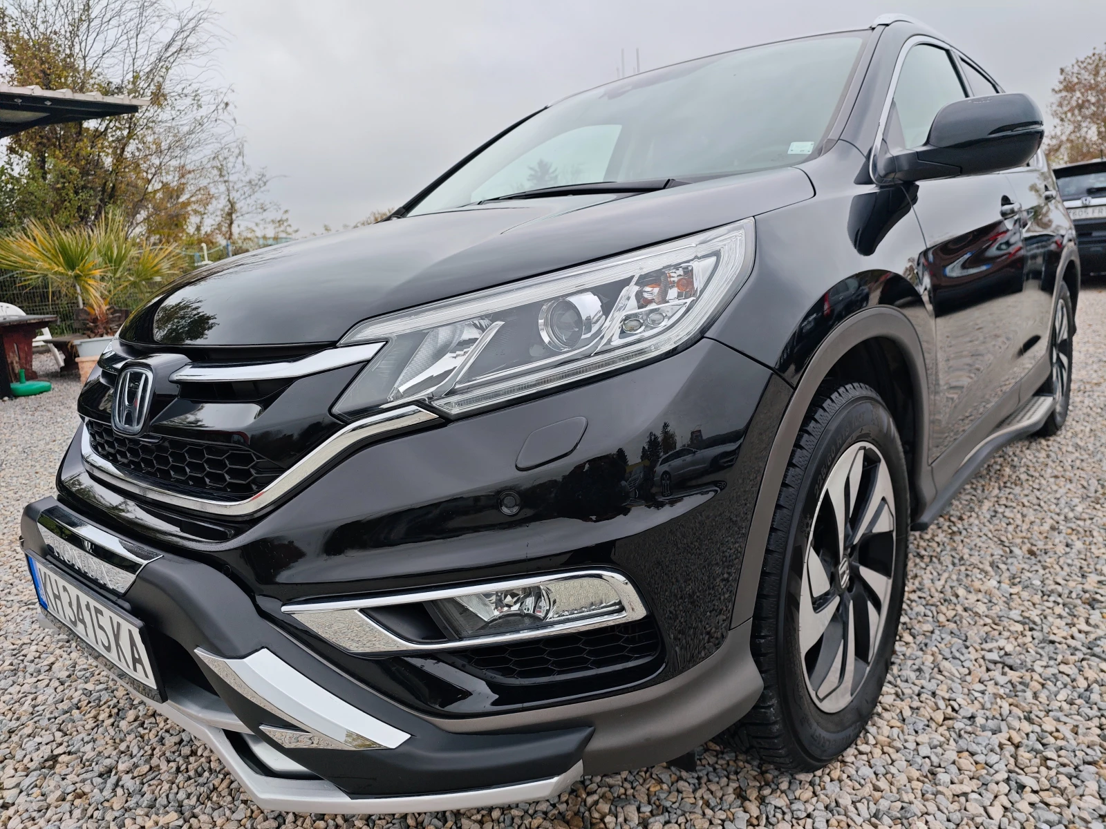 Honda Cr-v Ролбар/Степенки/Спойлер/Keyless/NAV-БЪЛГАРСКИ/KAM - изображение 3