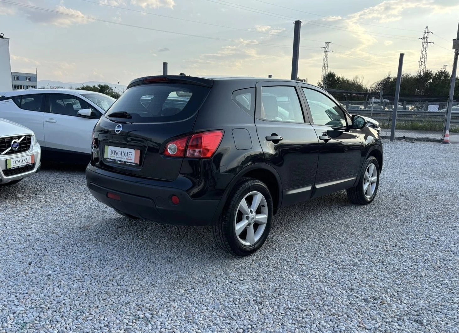 Nissan Qashqai 1.6i * Панорама* Лизинг  - изображение 4
