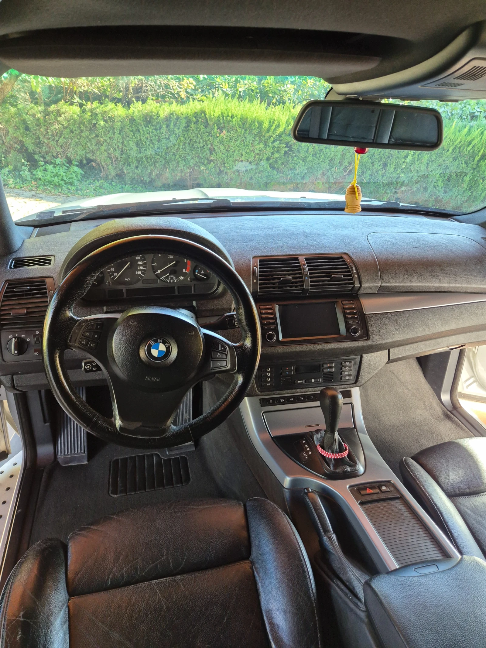 BMW X5  - изображение 8