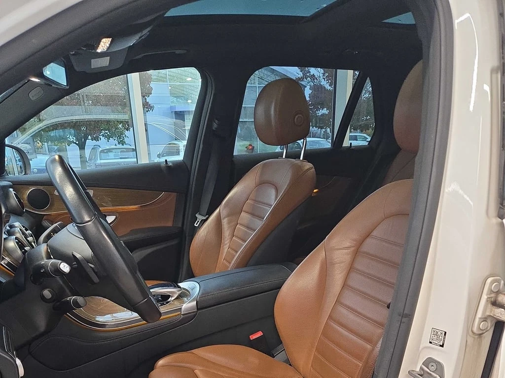 Mercedes-Benz GLC 300 * CARFAX * БЕЗ ПЪРВОНАЧАЛНА ВНОСКА - изображение 9