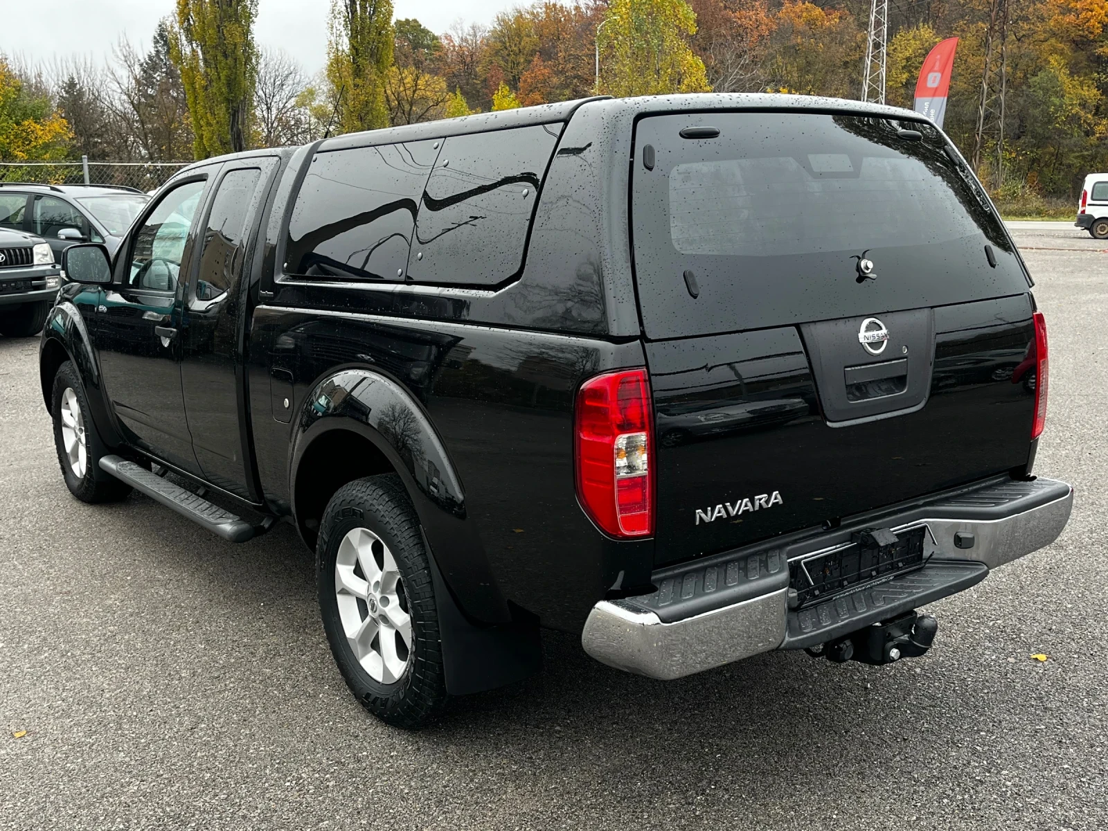 Nissan Navara 2.5D 190кс 110хил.км - изображение 3