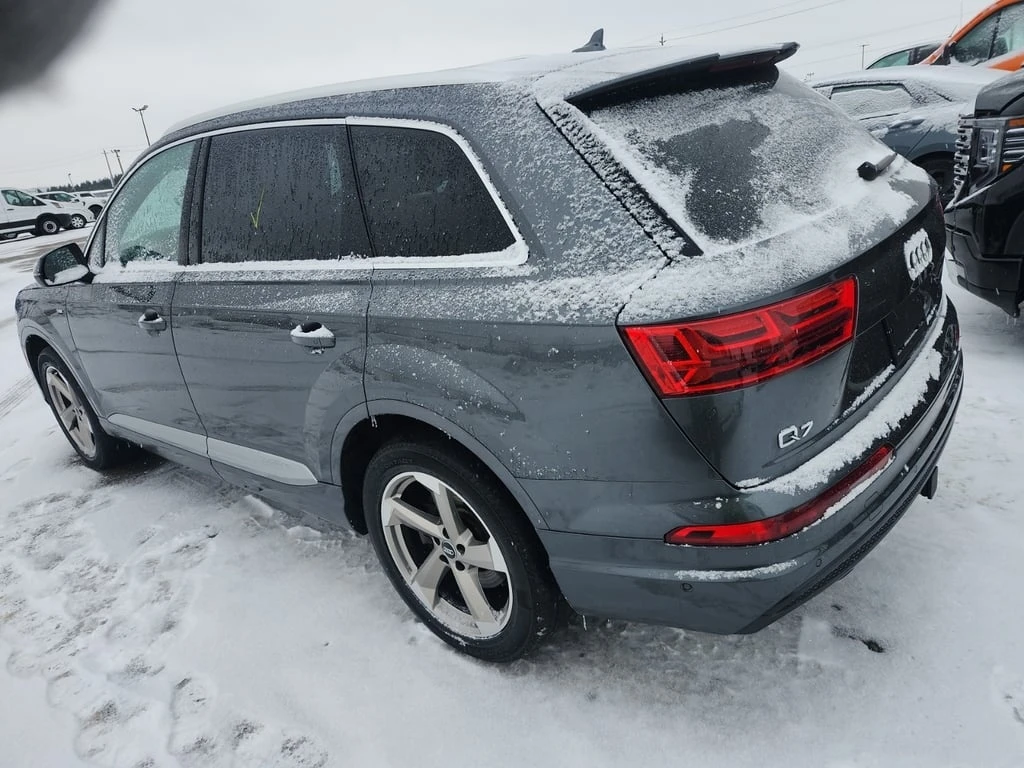 Audi Q7 * TECHNIK * CARFAX * ФИНАНСИРАНЕ - изображение 4