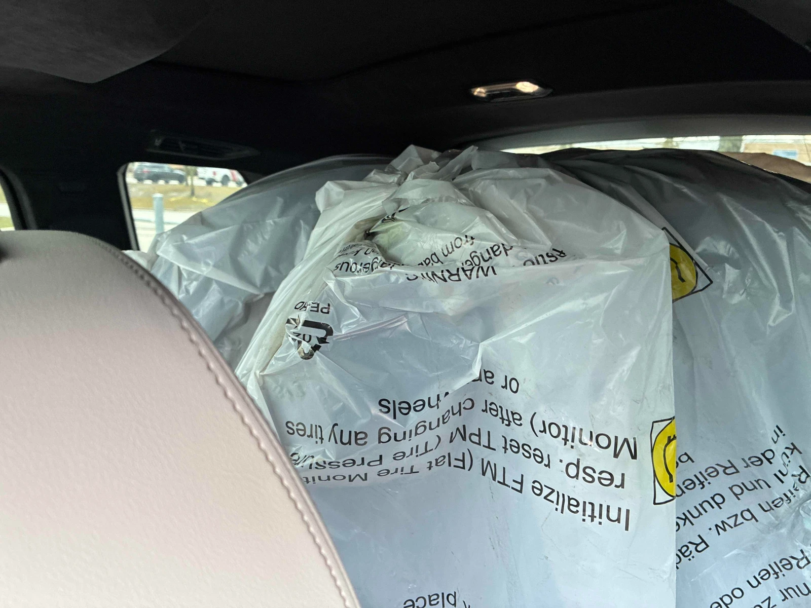 BMW X7 xDrive40i * * CARFAX * * АВТО КРЕДИТ * * , снимка 13 - Автомобили и джипове - 54197300