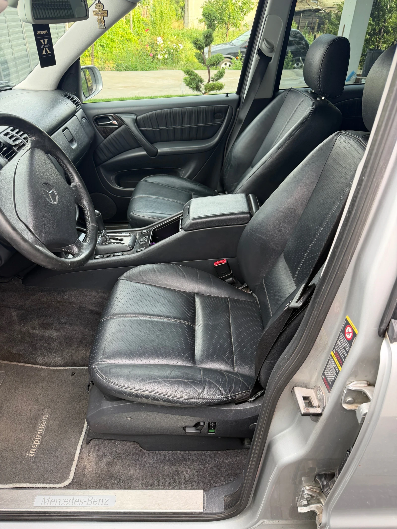Mercedes-Benz ML 500 Inspiration , снимка 12 - Автомобили и джипове - 54947931