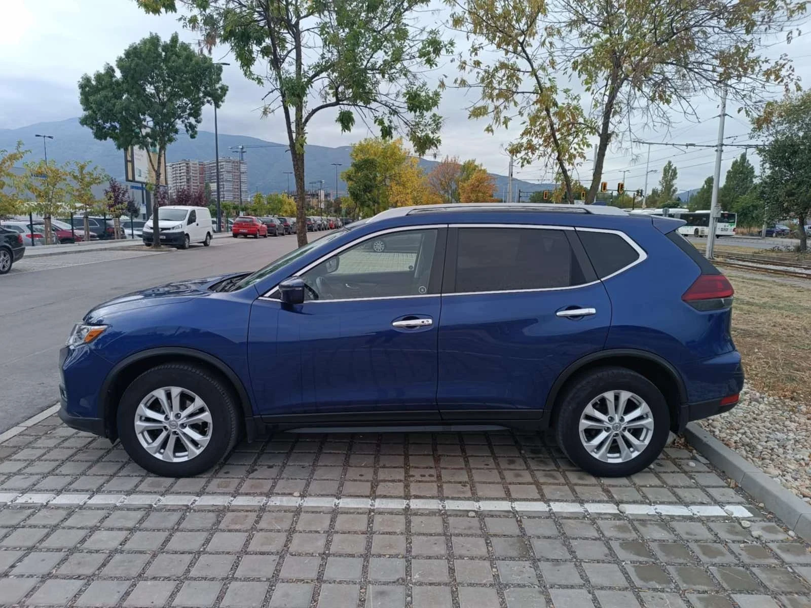 Nissan Rogue, снимка 10 - Автомобили и джипове - 55788005