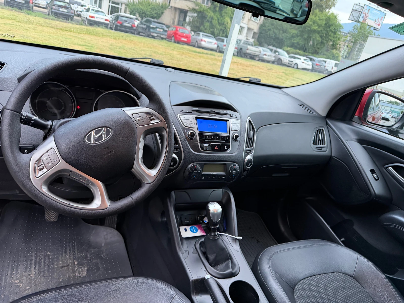 Hyundai IX35, снимка 8 - Автомобили и джипове - 56542265