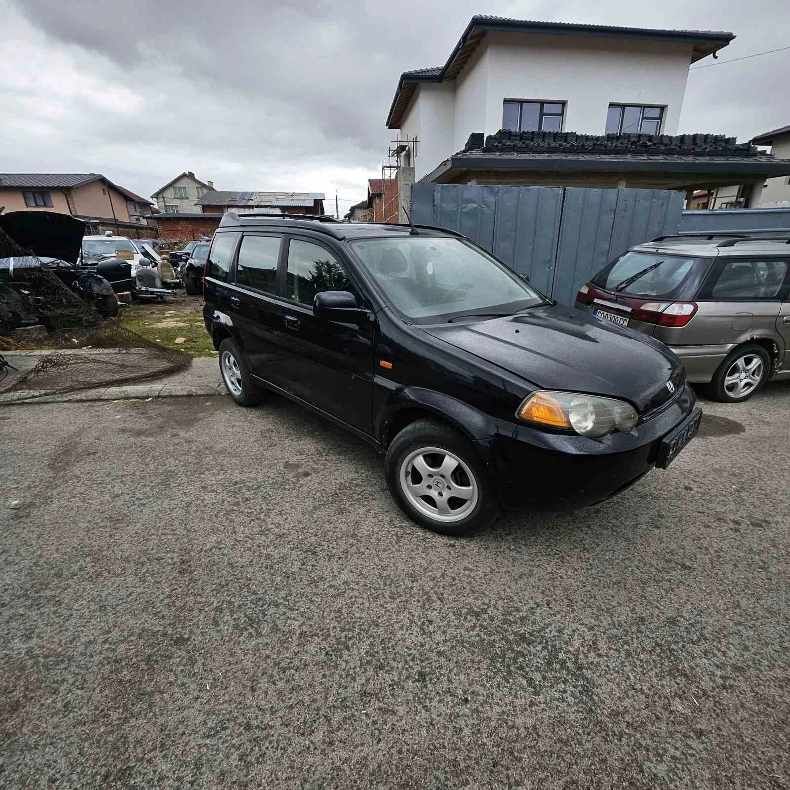 Honda Hr-v, снимка 2 - Автомобили и джипове - 56551807