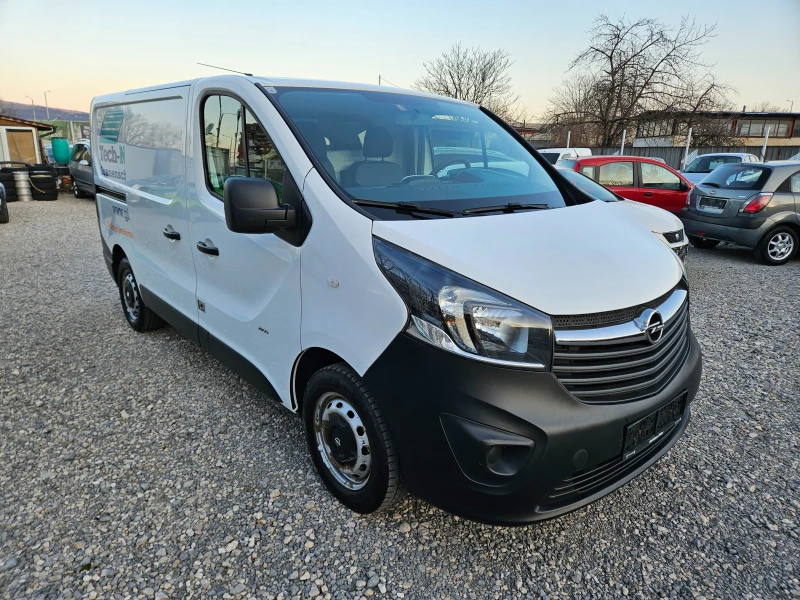 Opel Vivaro 1.6 CDTI 116кс, снимка 1 - Бусове и автобуси - 49010632