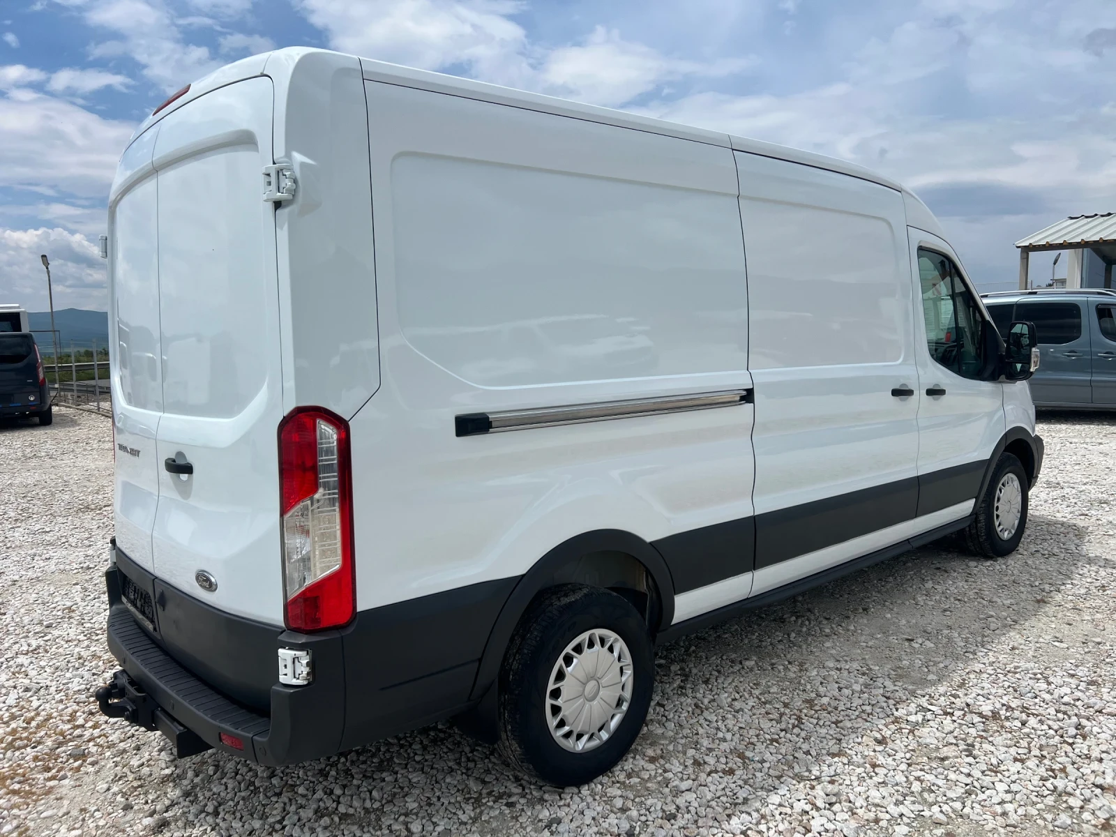 Ford Transit EURO6b, снимка 6 - Бусове и автобуси - 54693046