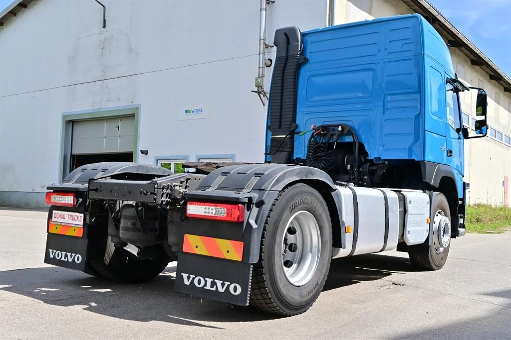 Volvo Fm 370 серв.книжка, снимка 4 - Камиони - 54259368
